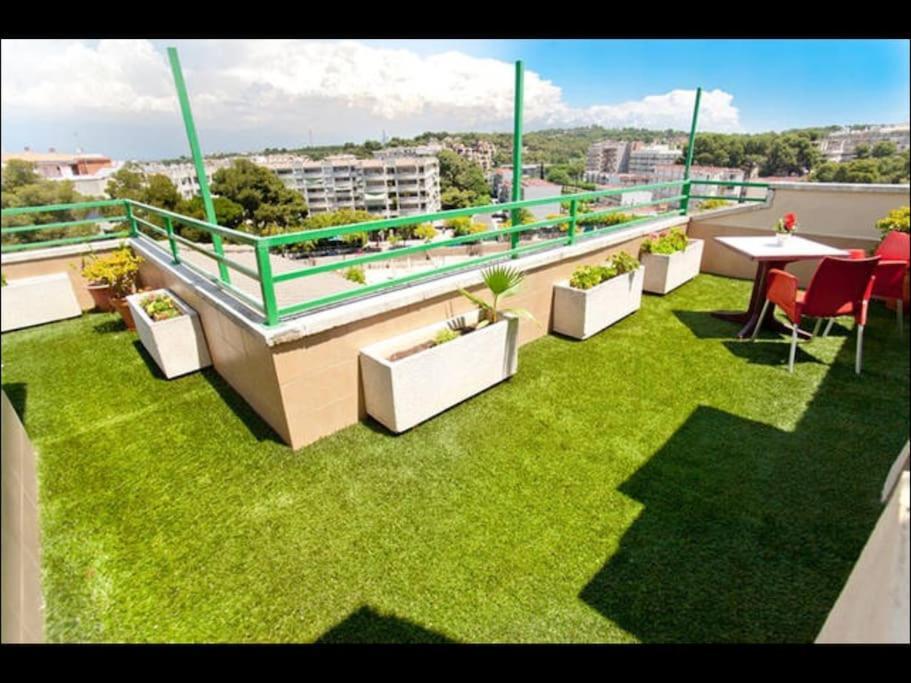 Apartamento Amposta Salou Eksteriør bilde