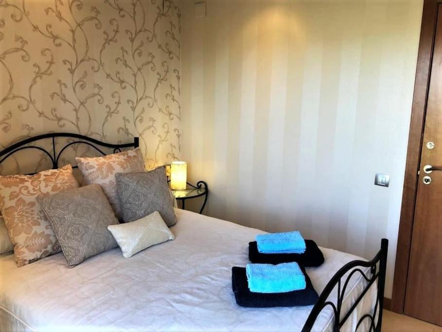 Apartamento Amposta Salou Eksteriør bilde