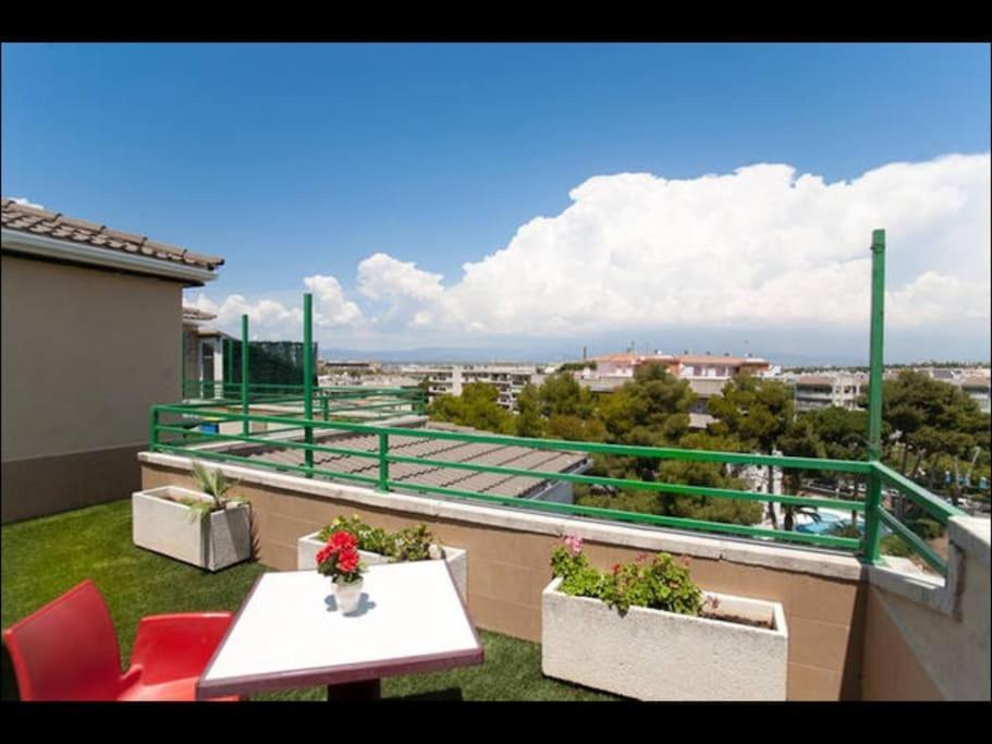 Apartamento Amposta Salou Eksteriør bilde