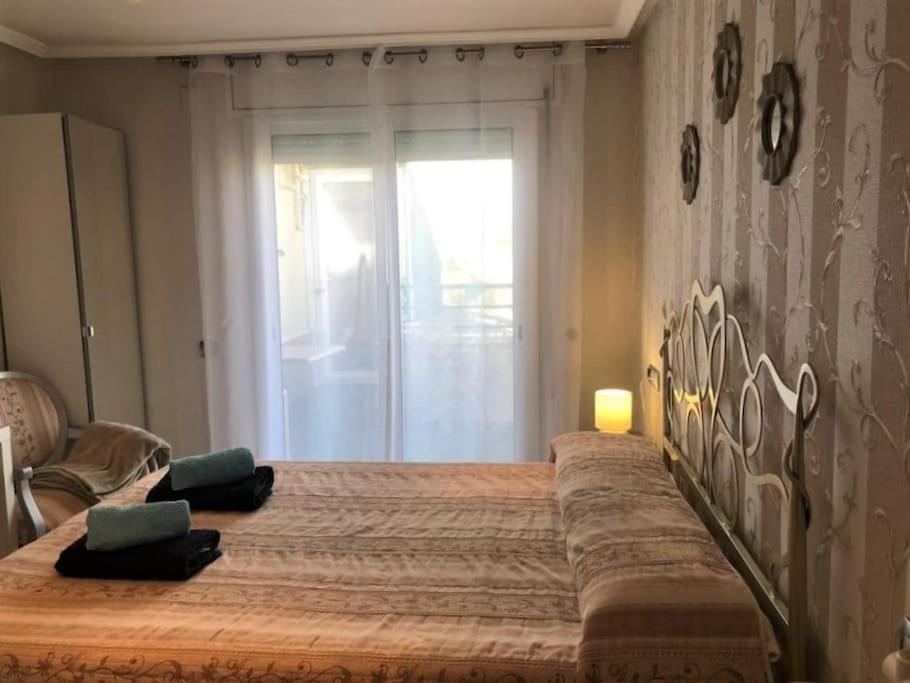 Apartamento Amposta Salou Eksteriør bilde