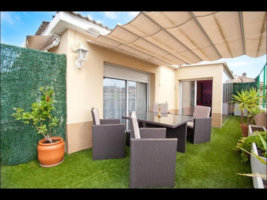 Apartamento Amposta Salou Eksteriør bilde