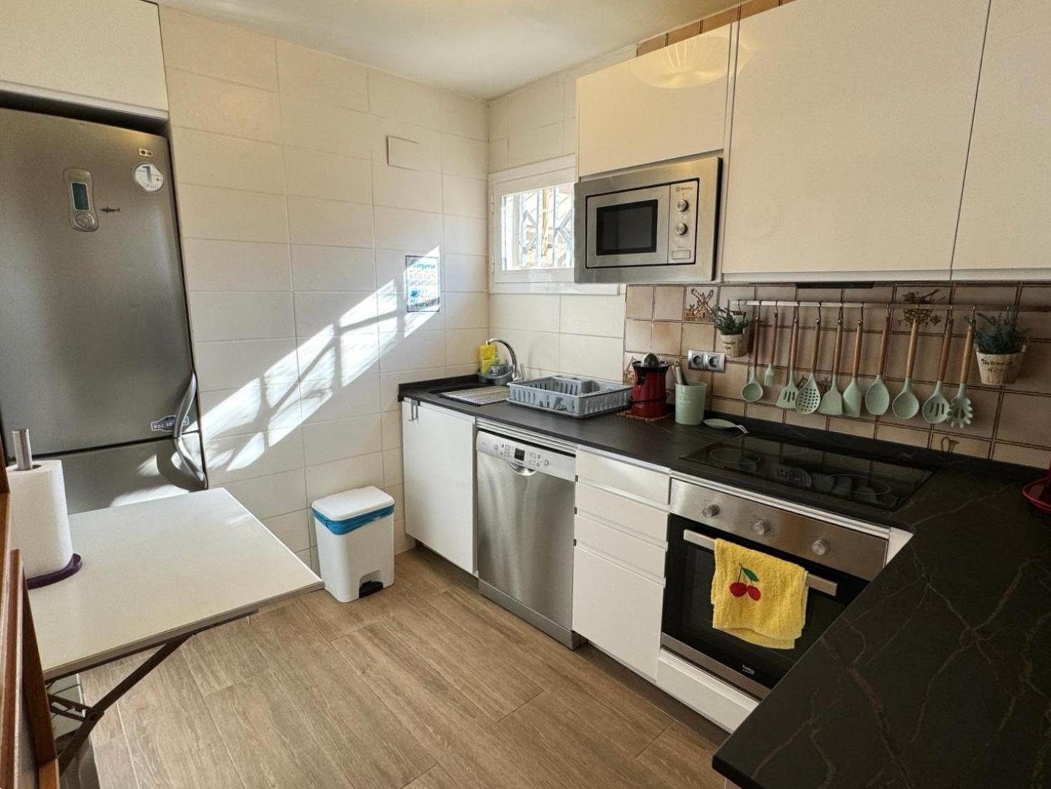 Apartamento Amposta Salou Eksteriør bilde