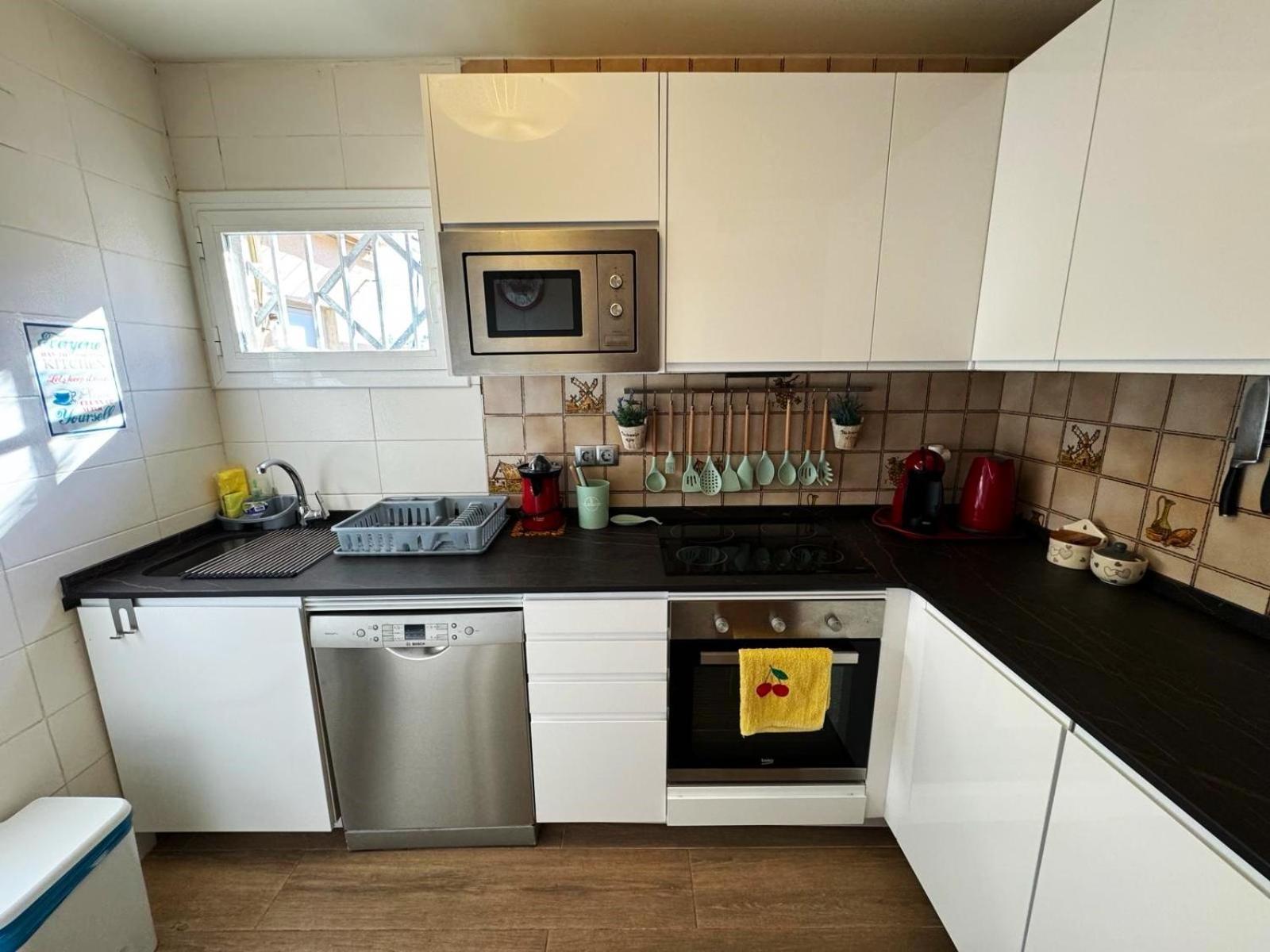 Apartamento Amposta Salou Eksteriør bilde